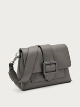 Tasche von FRAU mit Schnalle - Nebel | FRAU