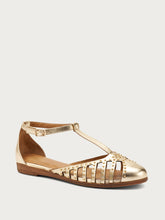 T-Strap-Sandalen aus laminiertem Leder mit Nieten - Platin | FRAU