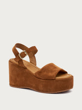 Sandalen mit Keilabsatz aus Veloursleder - Gebrannt | FRAU