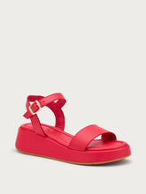 Sandalen mit Plateausohle aus Leder - Kirsche | FRAU