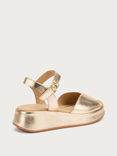 Laminated leather platform sandals - Platinum | FRAU