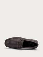 Comfort tech tumbled leather loafers - Dark Brown | FRAU