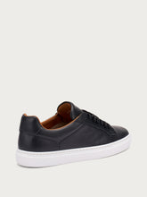 Sneakers basic in pelle - Nero | FRAU