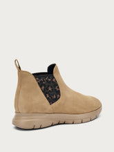 Comfort tech Chelsea boots with leo-print elastic - HONEYleo | FRAU