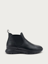Comfort tech leather Chelsea boots - Black | FRAU