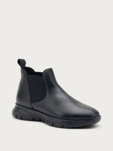 Comfort tech leather Chelsea boots - Black | FRAU