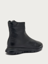 Comfort tech leather ankle boots - Black | FRAU