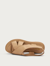 ComfortTech leather sandals with back strap - Caramel | FRAU