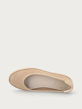 ComfortTech-Ballerina-Schuh aus gestanztem Nubukleder - Cremeweiß | FRAU