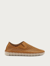 Slip-on in pelle laserata - Caramello | FRAU