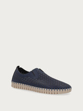 Slip-on in pelle laserata - Navy | FRAU