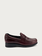 Comfort leather loafers with saddle detailing - Ebony | FRAU