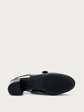 Slingback in vernice con perla - Nero | FRAU