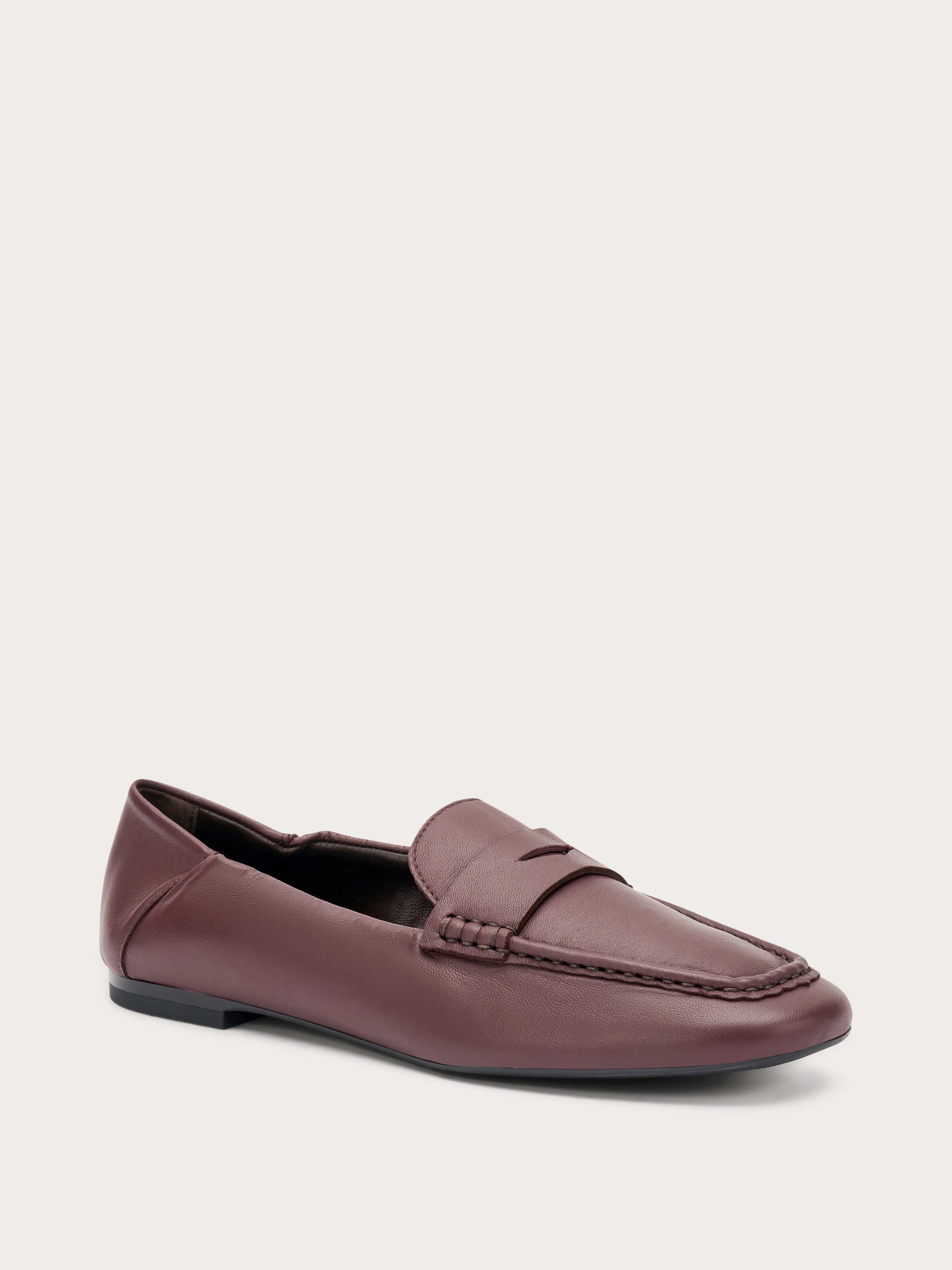 Mocassini da donna in pelle con tacco basso e grosso • Il Mio Mocassino Mocassini da donna in pelle con tacco basso e grosso • Il Mio Mocassino