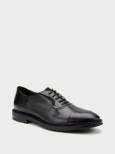 Elegant leather Oxford shoes - Black | FRAU