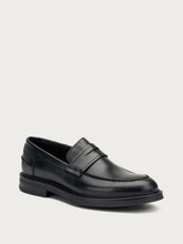 Leather loafers - Black | FRAU