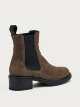 Heeled suede Chelsea boots - Peat | FRAU
