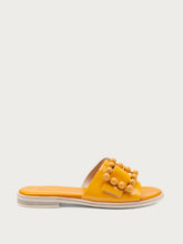 Patent leather sliders - Apricot | FRAU