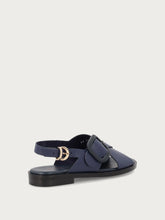 Leather sandals with tonal buckle - Ionian | FRAU