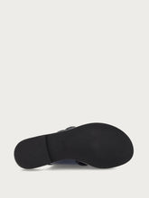 Leather sandals with tonal buckle - Ionian | FRAU