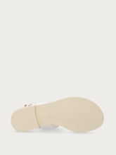Minimalistische Sandalen aus Leder - Off White | FRAU