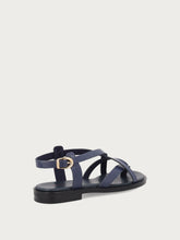Minimal leather thong sandals - Ionian | FRAU