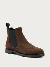 Finished suede Chelsea boots with wing-tip design - Cocoa | FRAU