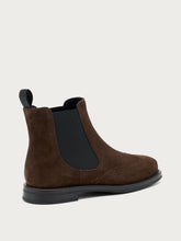 Finished suede Chelsea boots with wing-tip design - Cocoa | FRAU