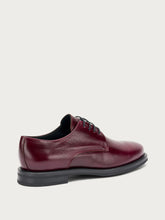 Classic semi-polished leather lace-ups - Bordeaux | FRAU