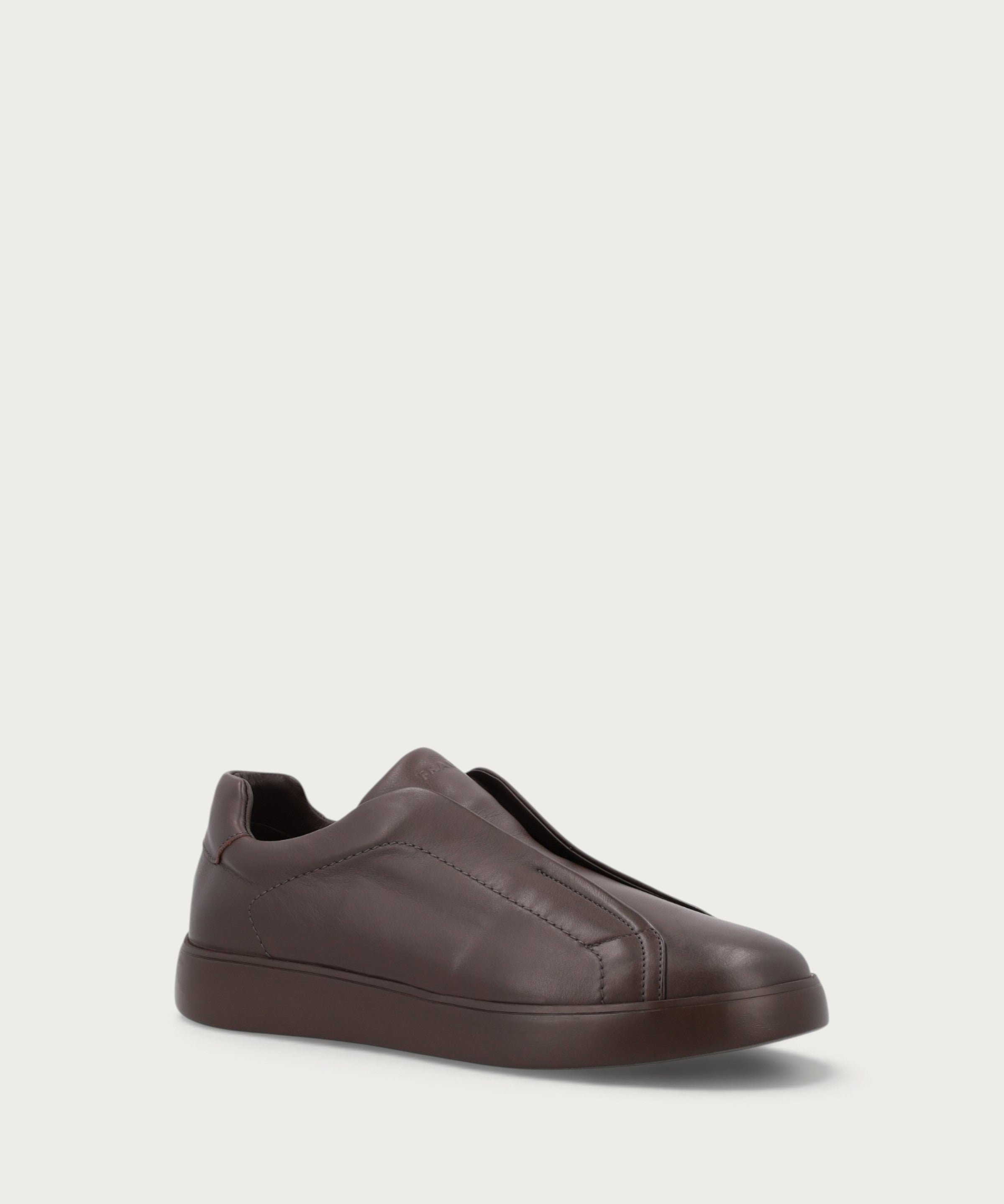 Herren-Basic-Slip-on aus Leder in Dunkelbraun mit hoher Sohle