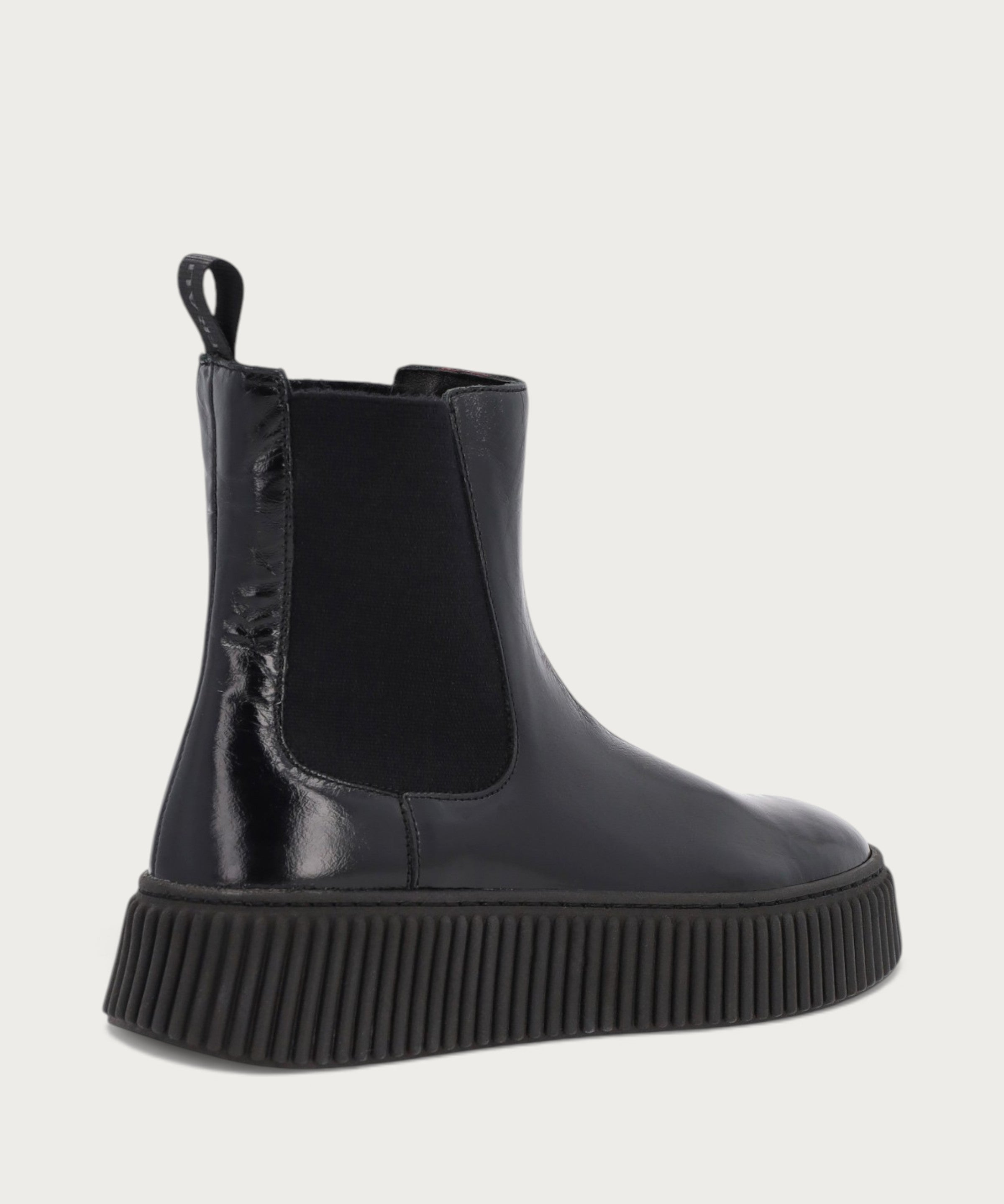 Sporty-casual Damen-Beatle-Boots aus glänzendem Leder in Schwarz