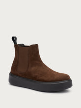 Women’s sporty brown suede Beatle boots - Cocoa | FRAU