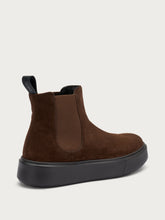Women’s sporty brown suede Beatle boots - Cocoa | FRAU