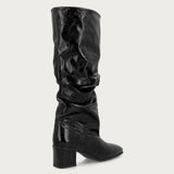 Heeled gathered boots in black polished leather