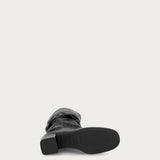 Heeled gathered boots in black polished leather