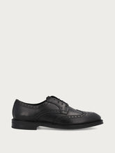 Men's calfskin Oxford shoes with wing-tip design - Black | FRAU