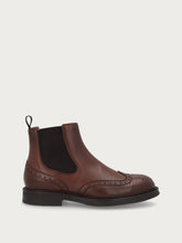 Men's brown leather Beatle boots with wing-tip design - Walnut | FRAU