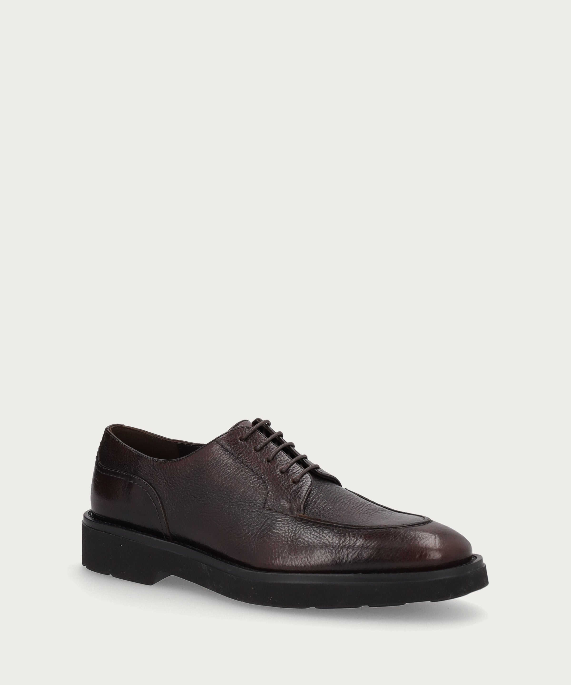 Scarpe stringate uomo in pelle naturale marrone con effetto sfumato