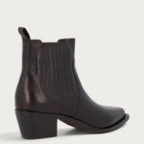 Brown leather Texan ankle boots