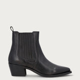 Black leather Texan ankle boots