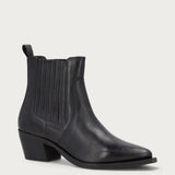 Black leather Texan ankle boots