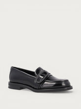 Mocassini donna in pelle lucida nera con fibbia - Black | FRAU