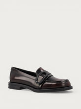 Women's brushed burgundy leather loafers with buckle - Burgundy | FRAU