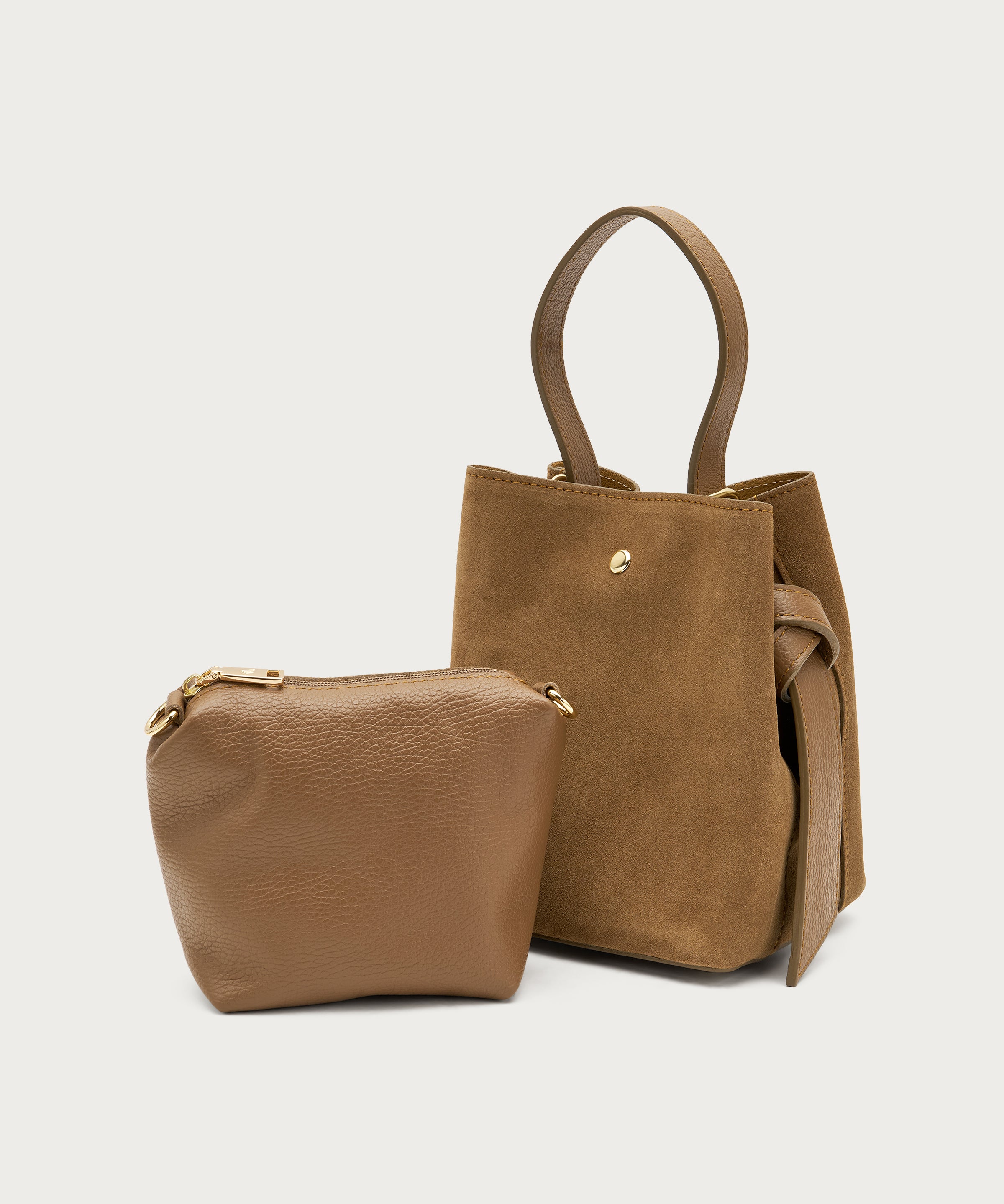Kleine Bucket Bag aus Veloursleder in Beige