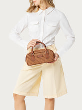 Bauletto-Tasche aus Bast - Karamell | FRAU