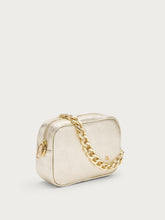 Small laminated leather bag with chain - Platinum | FRAU