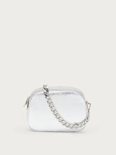 Tasche aus laminiertem Leder mit Kette - Silber | FRAU