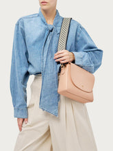 Rigid crossbody bag with flap - Pink | FRAU