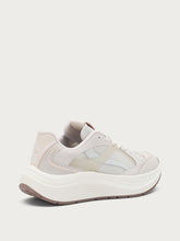 Cross Hybrid Tech Sneaker - Weiß | FRAU